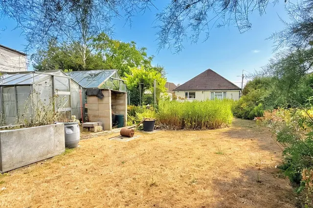 Hampton Drive, Ringwood, BH24, photo 3