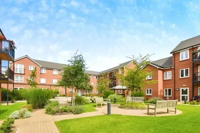 High View, Bedford, MK41, photo 2