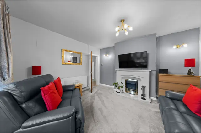 Photo 3 — Halton Road, Great Sankey, Warrington, Warrington, WA5 3BN