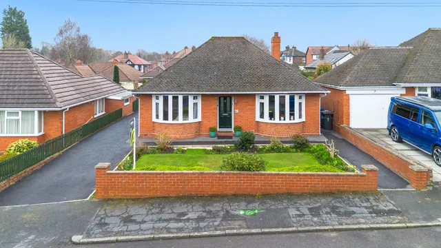 Halton Road, Great Sankey, Warrington, Warrington, WA5 3BN, photo 1