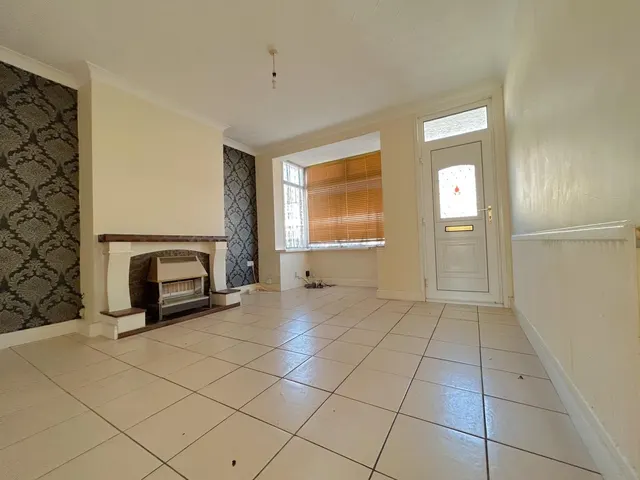 Photo 3 — Belsize Avenue, Peterborough, PE2 9HY