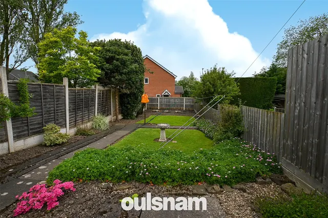 Photo 3 — Groveley Lane, Longbridge, Birmingham, B31 4QQ