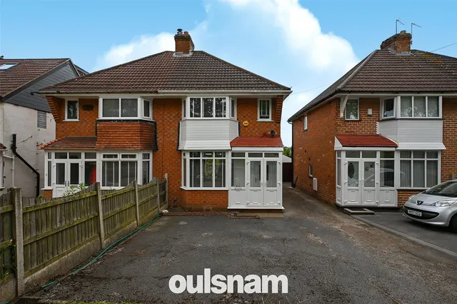Groveley Lane, Longbridge, Birmingham, B31 4QQ, photo 1