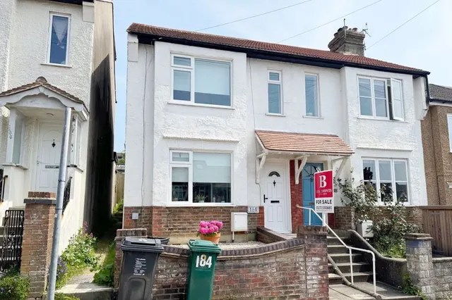 Hollingdean Terrace, Brighton BN1 7HE, photo 1