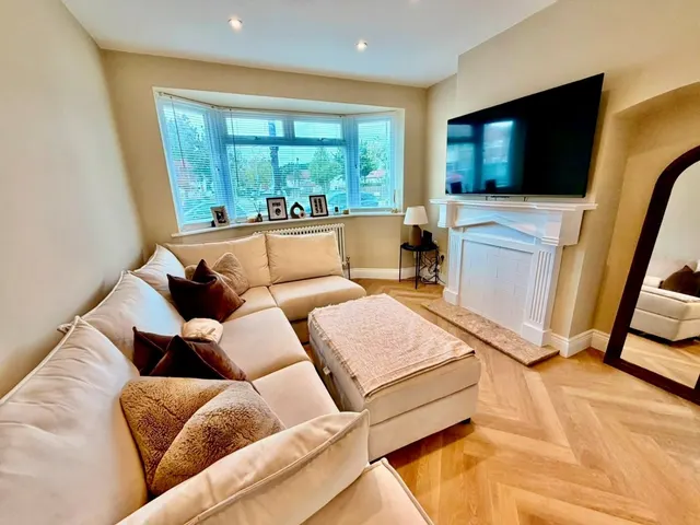 Norfolk Crescent, Sidcup, DA15, photo 2