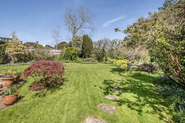 Queens Rise, Richmond, TW10, photo 1