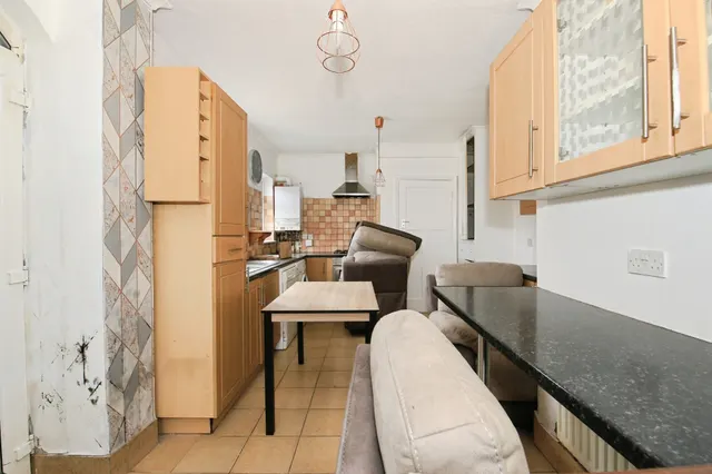 Bishops Road, Peterborough, PE1, photo 2