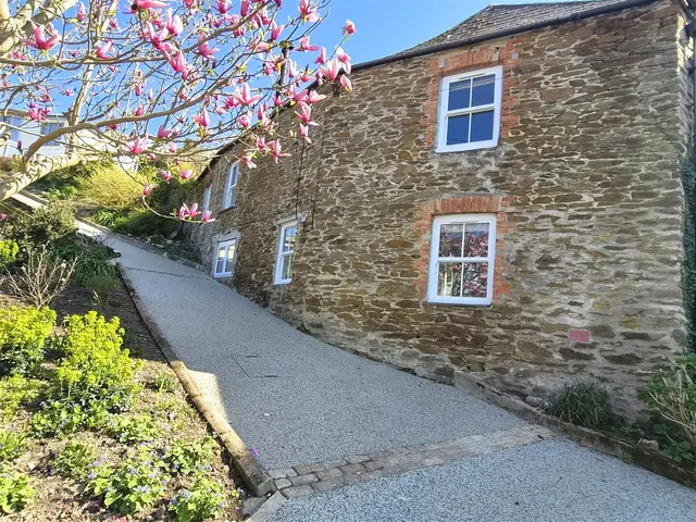 Chapel Lane, Polruan, photo 1