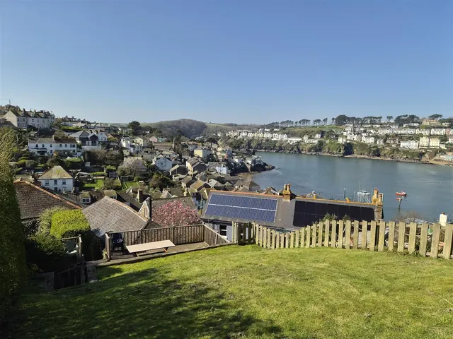 Chapel Lane, Polruan, photo 2