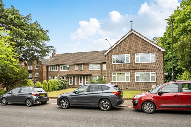 Culloden Road, Enfield, EN2, photo 3
