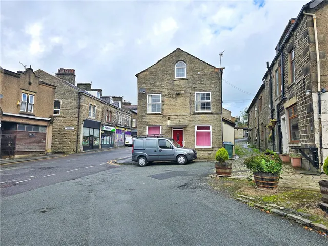 Burnley Road, Crawshawbooth, BB4, photo 1