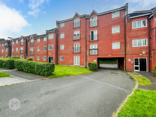 Finsbury Court, Bolton, BL1 8XP, photo 1