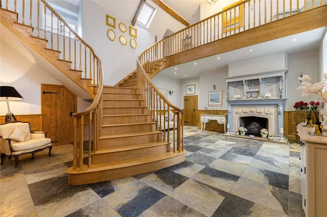 Photo 2 — The Manor, Kirby Bellars, Melton Mowbray, Leicestershire, LE14 2DU
