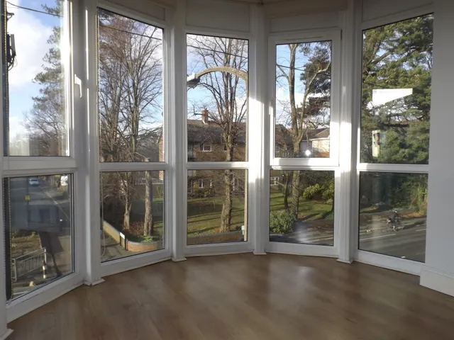 Winchester Road, SO16, photo 3