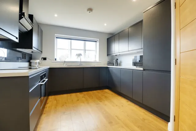 Poplar Crescent, Althorpe, DN17, photo 2