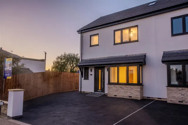 Brookhill Street, Stapleford, NG9, photo 1