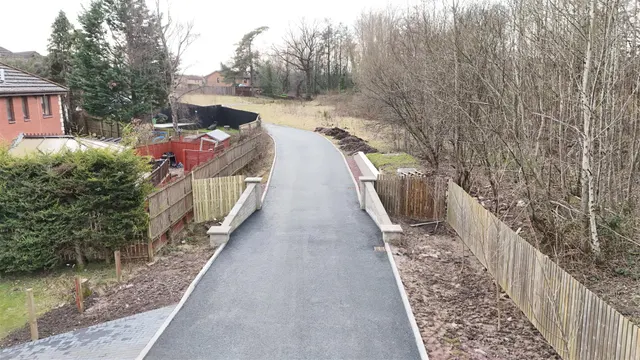 Photo 3 — Merlewood Avenue, Bothwell, Glasgow, Lanarkshire, G71 8BD