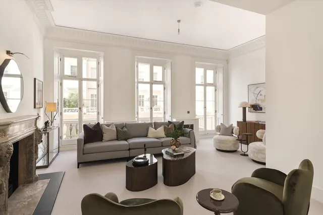 Eaton Place, London, SW1X, photo 1