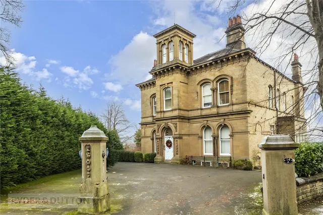 Edgerton Road, Huddersfield, HD1, photo 1