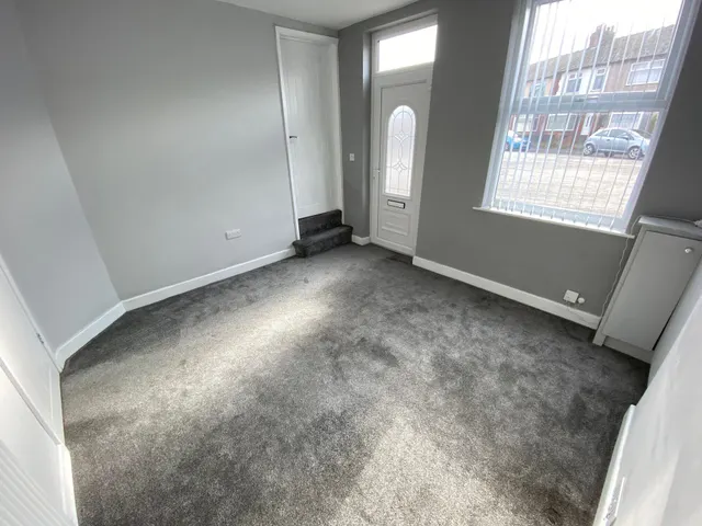Little Hallam Lane, Ilkeston, DE7, photo 2
