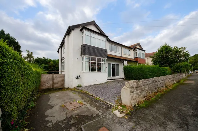 Llannerch Road West, Rhos on Sea, photo 1