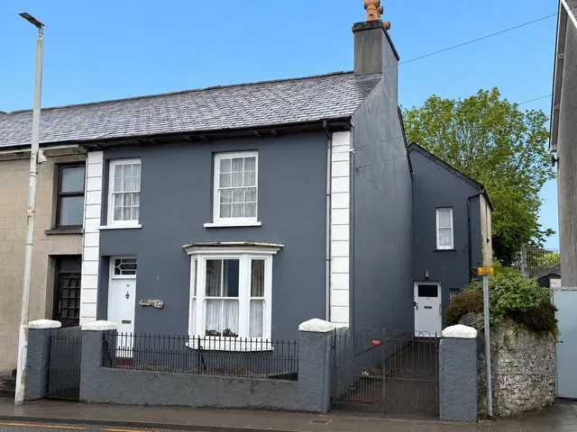 Bridge Street, Lampeter, SA48, photo 1
