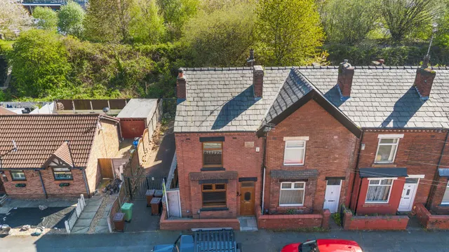 Church Road, Platt Bridge, Wigan, Wigan, WN2 3TB, photo 1