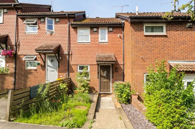 Feltham Close, Romsey, SO51, photo 1