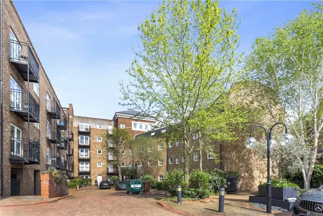 Melville Place, London, N1, photo 1