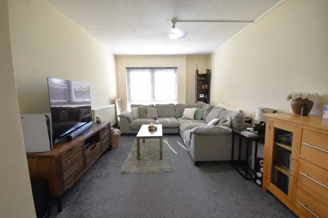 Skipton Way, Horley, RH6, photo 2