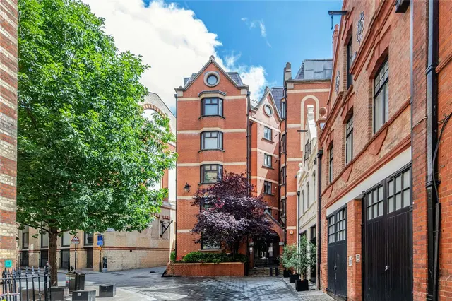 Bourdon Street, London, W1K 3PU, photo 1