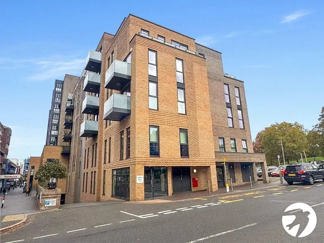 Homefield Rise, Orpington, BR6, photo 1