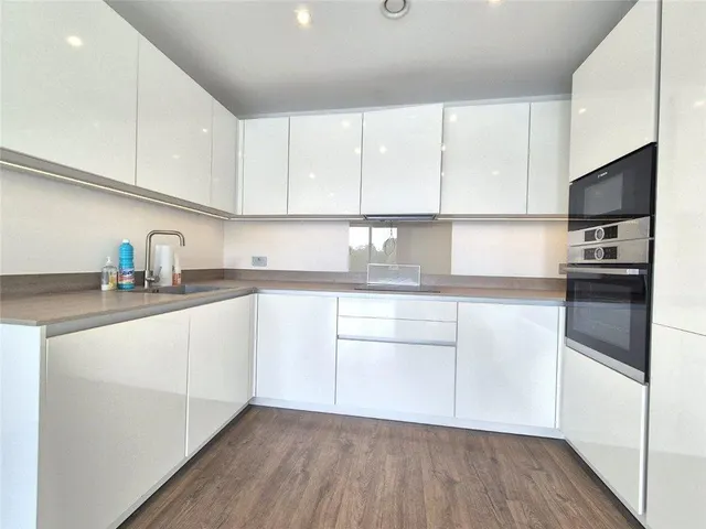 Homefield Rise, Orpington, BR6, photo 3