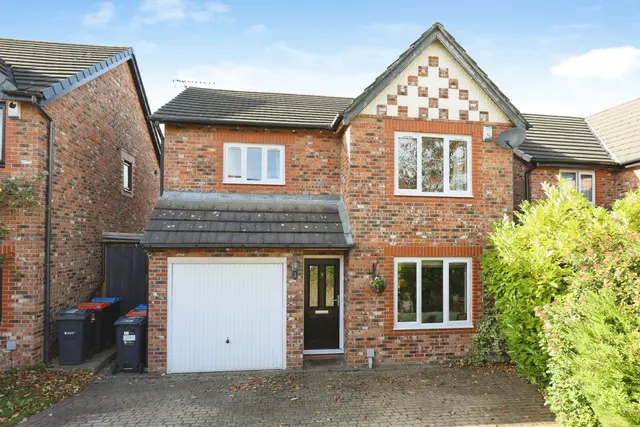 Mereworth Drive, Northwich, CW9, photo 1
