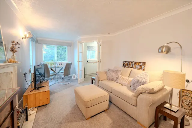 Primrose Court, Primley Park View, LS17, photo 2