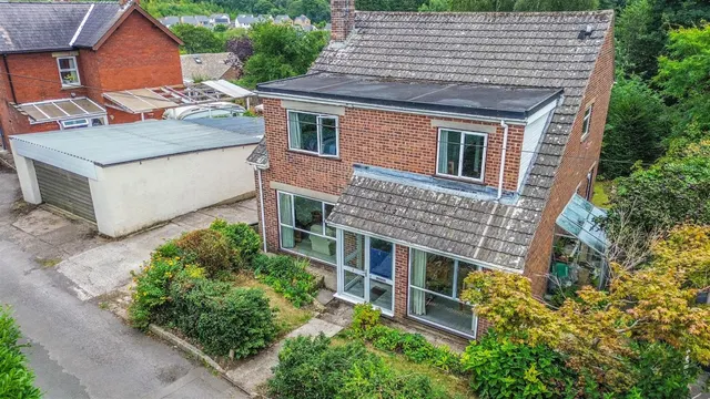 Rednock Drive, Dursley, GL11, photo 1