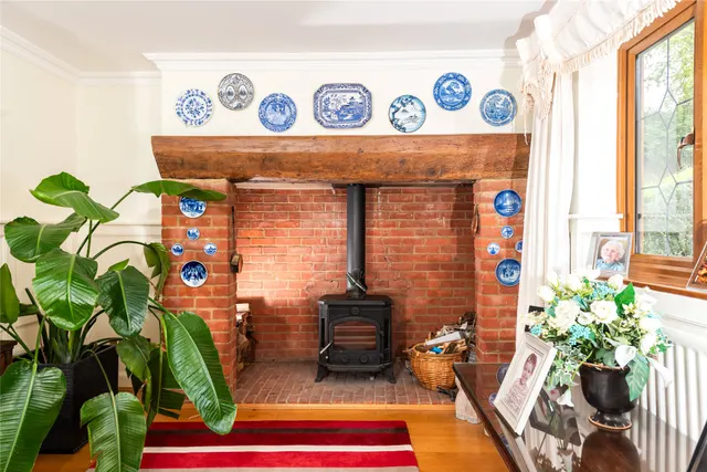 Haw Lane, Bledlow Ridge, HP14, photo 2