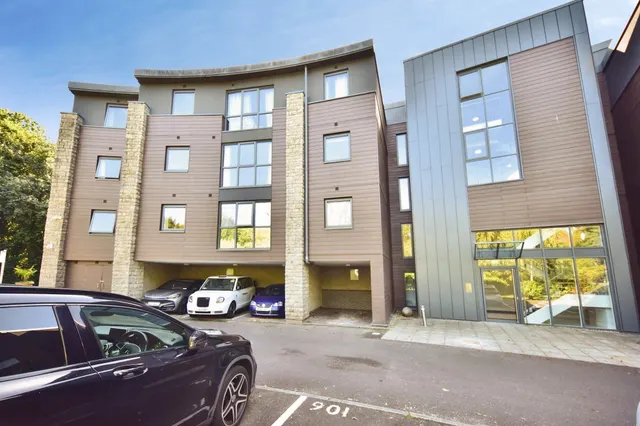 Sandling Lane, Maidstone, ME14, photo 1
