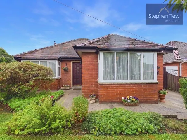 Garstang Close, Poulton-Le-Fylde, FY6, photo 1
