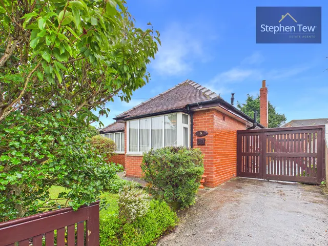 Garstang Close, Poulton-Le-Fylde, FY6, photo 1