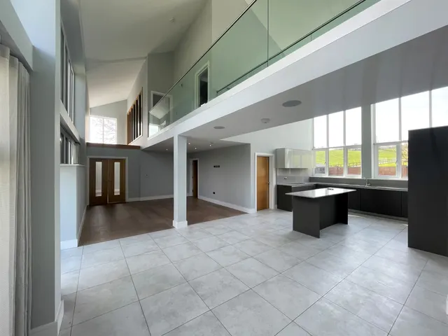 River Barn, Tutsham Farm, ME15, photo 2