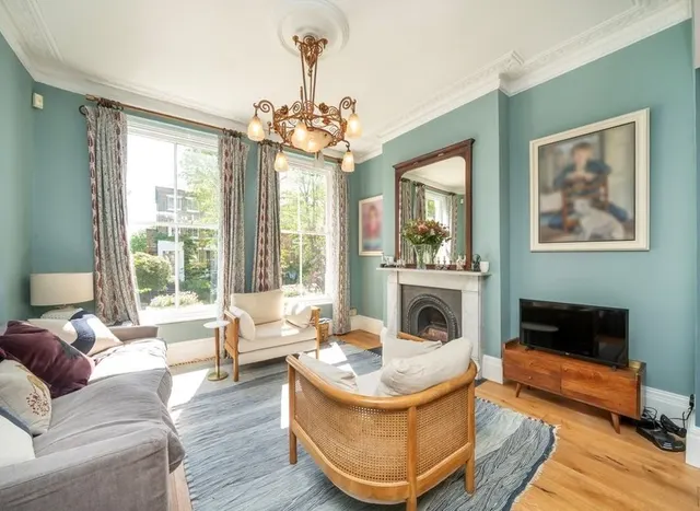 Photo 2 — Freegrove Road, Hillmarton Conservation Area, N7