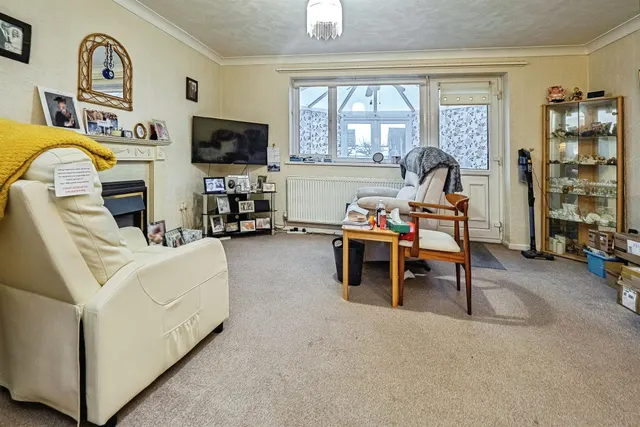 Photo 3 — Easton Road, BRIDLINGTON