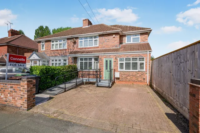 Newbolds Road, Wolverhampton, WV10, photo 1