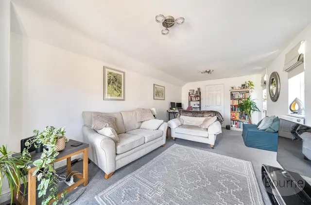 School Lane, Petersfield, GU32, photo 2