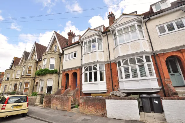 Dene Road, Guildford, GU1, photo 1