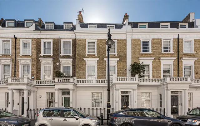 Winchester Street, London, SW1V, photo 3