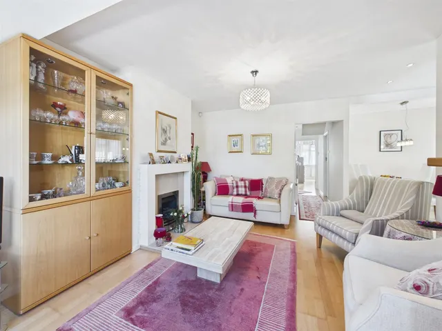 Photo 3 — Pavilion Way, Ruislip, HA4 9JP