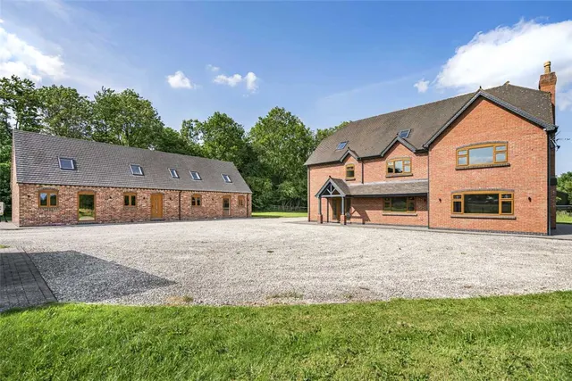 Yarnfield Lane, Yarnfield, ST15, photo 1