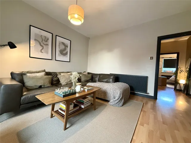 Queens Drive, Stoneycroft, L13, photo 2